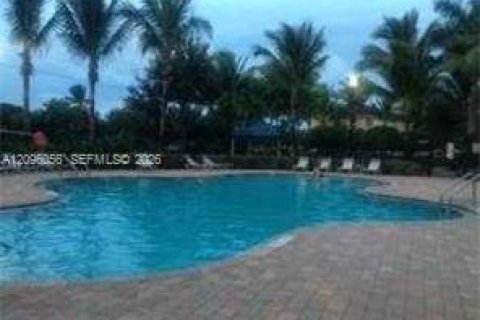 Touwnhouse à louer à Boynton Beach, Floride: 3 chambres, 151.06 m2 № 2386880 - photo 12