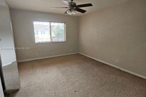Touwnhouse à louer à Boynton Beach, Floride: 3 chambres, 151.06 m2 № 2386880 - photo 8