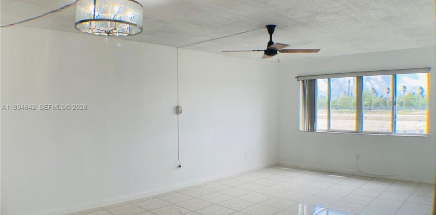 Кондоминиум с 2 спальнями в Хомстед, Флорида № 2056554