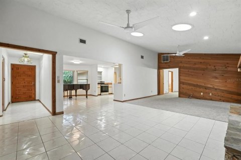 Casa en venta en Daytona Beach, Florida, 3 dormitorios, 230.77 m2 № 1869791 - foto 9