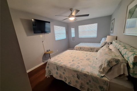 Casa en venta en Clearwater, Florida, 4 dormitorios, 219.34 m2 № 2094960 - foto 26
