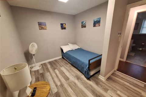 Casa en venta en Clearwater, Florida, 4 dormitorios, 219.34 m2 № 2094960 - foto 19