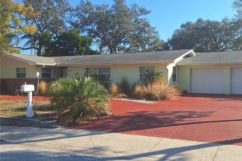 Casa en venta en Clearwater, Florida, 4 dormitorios, 219.34 m2 № 2094960 - foto 2