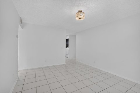Copropriété à vendre à Plantation, Floride: 3 chambres, 133.78 m2 № 2414648 - photo 26