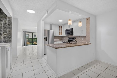 Copropriété à vendre à Plantation, Floride: 3 chambres, 133.78 m2 № 2414648 - photo 11