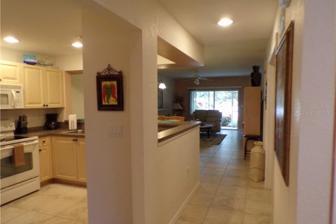 Condo in Punta Gorda, Florida, 2 bedrooms  № 2097895 - photo 3