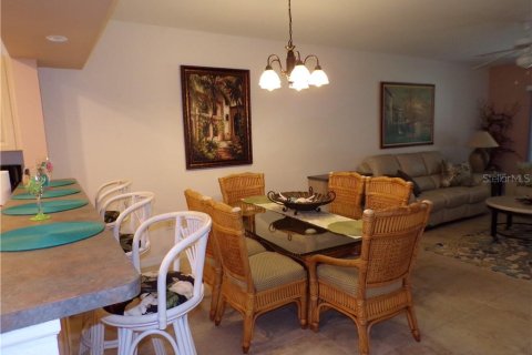Condo in Punta Gorda, Florida, 2 bedrooms  № 2097895 - photo 11
