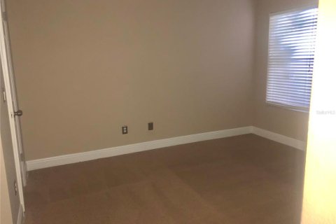 Condo in Orlando, Florida, 2 bedrooms № 2391239 - photo 17