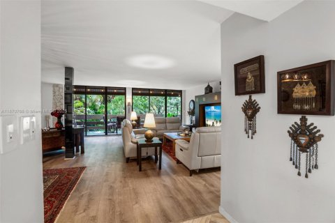 Adosado en venta en Plantation, Florida, 3 dormitorios, 170.94 m2 № 1895547 - foto 7