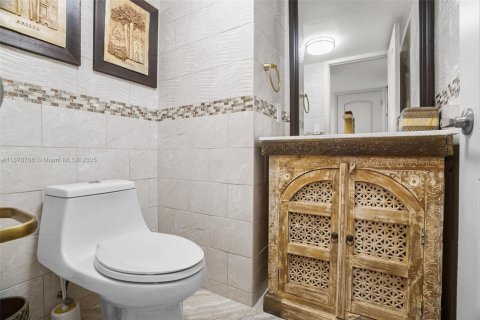 Adosado en venta en Plantation, Florida, 3 dormitorios, 170.94 m2 № 1895547 - foto 24