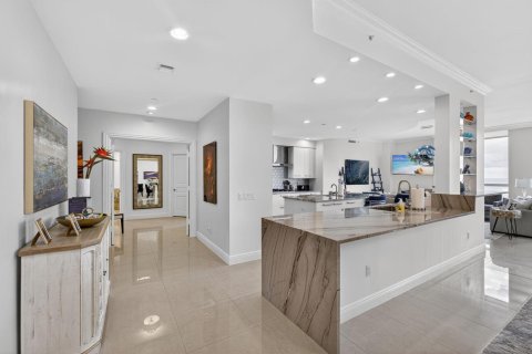 Condo in Riviera Beach, Florida, 3 bedrooms  № 2249723 - photo 5