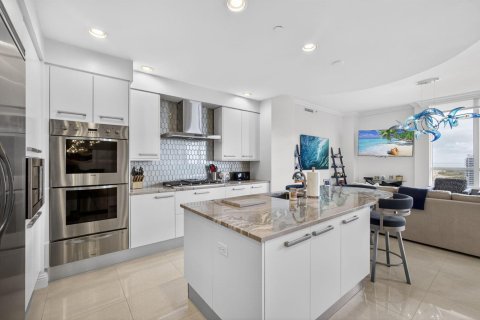 Condo in Riviera Beach, Florida, 3 bedrooms  № 2249723 - photo 9