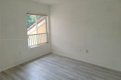 Купить кондоминиум в Окленд-Парк, Флорида 2 спальни, 116.69м2, № 1984563 - фото 14