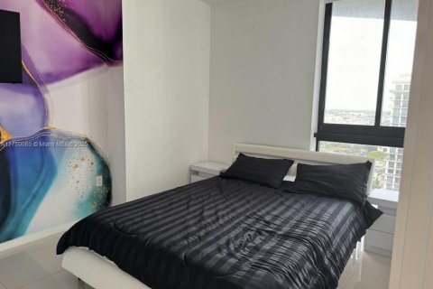 Condo in Doral, Florida, 2 bedrooms  № 1860478 - photo 6