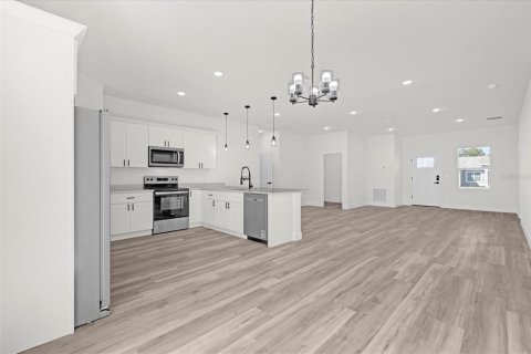 House in Ocala, Florida 4 bedrooms, 170.29 sq.m. № 1883263 - photo 6