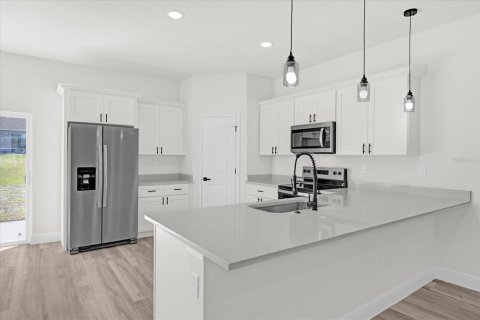 House in Ocala, Florida 4 bedrooms, 170.29 sq.m. № 1883263 - photo 7