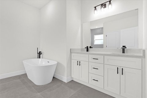 House in Ocala, Florida 4 bedrooms, 170.29 sq.m. № 1883263 - photo 23