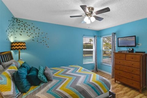Casa en venta en Kissimmee, Florida, 4 dormitorios, 153.29 m2 № 1873194 - foto 18