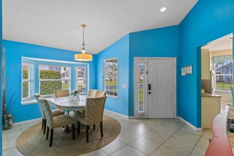 Casa en venta en Kissimmee, Florida, 4 dormitorios, 153.29 m2 № 1873194 - foto 9