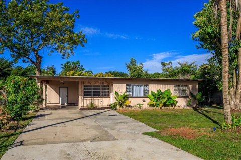 Villa ou maison à Orlando, Floride 2 chambres, 113.53 m2 № 2413848