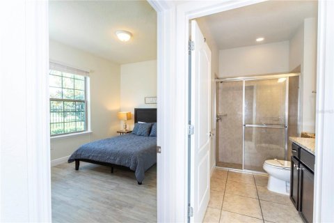 Townhouse in Kissimmee, Florida 5 bedrooms, 210.42 sq.m. № 1742752 - photo 15