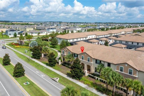 Townhouse in Kissimmee, Florida 5 bedrooms, 210.42 sq.m. № 1742752 - photo 8