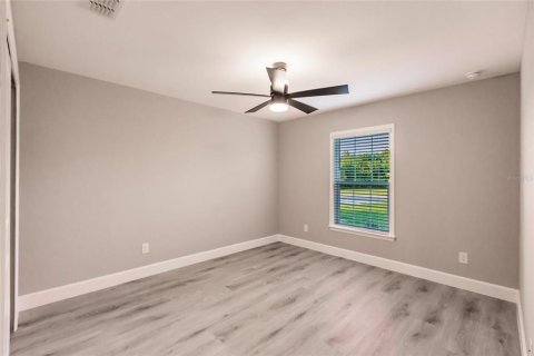 House in Cape Coral, Florida 4 bedrooms, 186.64 sq.m. № 1800434 - photo 27