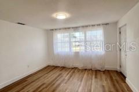 House in Ormond Beach, Florida 3 bedrooms, 104.52 sq.m. № 1899406 - photo 9
