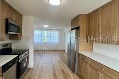 House in Ormond Beach, Florida 3 bedrooms, 104.52 sq.m. № 1899406 - photo 13