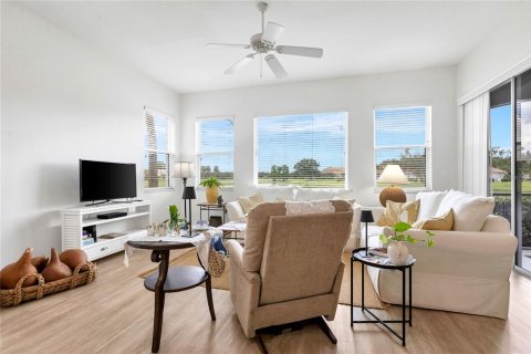 Купить кондоминиум в Брейдентон, Флорида 7 комнат, 107.4м2, № 1918812 - фото 11