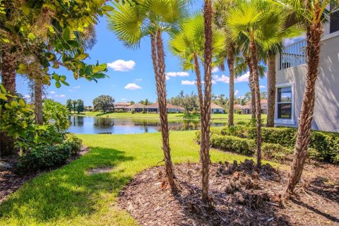 Купить кондоминиум в Брейдентон, Флорида 7 комнат, 107.4м2, № 1918812 - фото 2