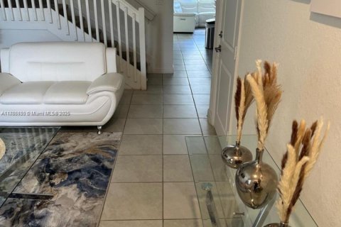 Adosado en venta en Homestead, Florida, 4 dormitorios, 169.08 m2 № 1745704 - foto 6