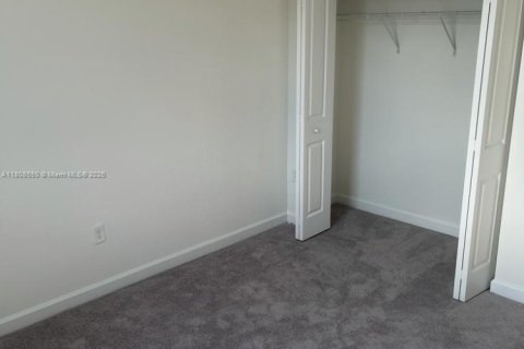 Adosado en venta en Homestead, Florida, 4 dormitorios, 169.08 m2 № 1745704 - foto 28