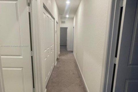 Adosado en venta en Homestead, Florida, 4 dormitorios, 169.08 m2 № 1745704 - foto 20