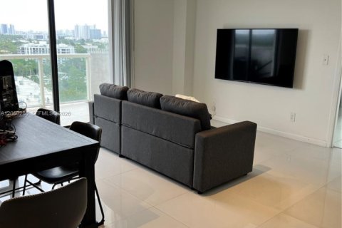 Condominio en alquiler en North Miami, Florida, 2 dormitorios, 83.61 m2 № 2247887 - foto 8