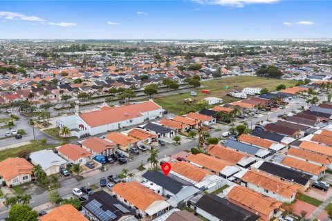 Купить виллу или дом в Хайалиа, Флорида 3 спальни, 133.22м2, № 2006466 - фото 23