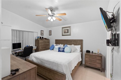 Купить виллу или дом в Хайалиа, Флорида 3 спальни, 133.22м2, № 2006466 - фото 12