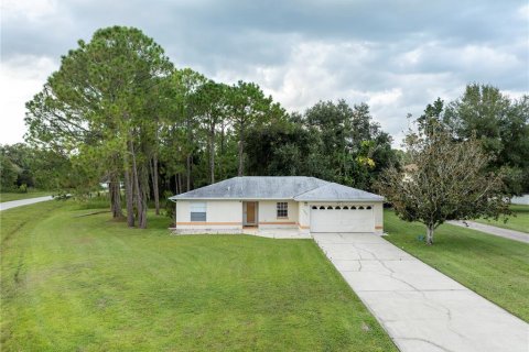 Casa en venta en Kissimmee, Florida, 3 dormitorios, 111.67 m2 № 1905493 - foto 1