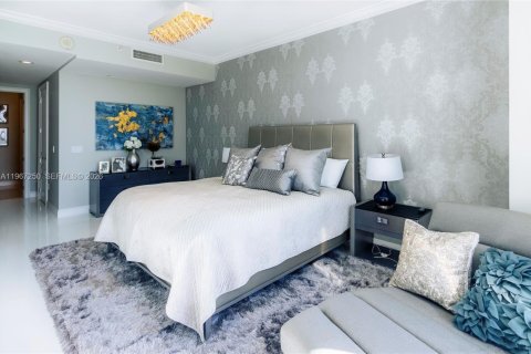 Copropriété à louer à Sunny Isles Beach, Floride: 3 chambres, 177.35 m2 № 2081379 - photo 19
