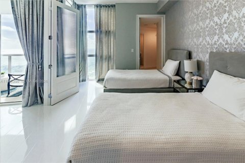 Copropriété à louer à Sunny Isles Beach, Floride: 3 chambres, 177.35 m2 № 2081379 - photo 11
