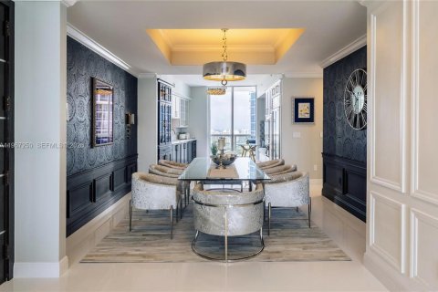 Copropriété à louer à Sunny Isles Beach, Floride: 3 chambres, 177.35 m2 № 2081379 - photo 8