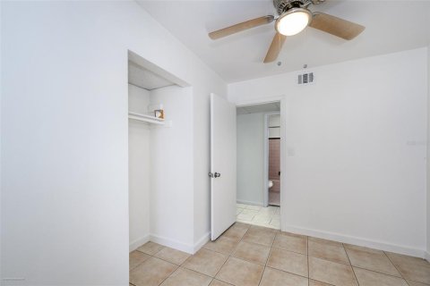 Villa ou maison à louer à Port Charlotte, Floride: 2 chambres, 111.85 m2 № 2220530 - photo 18
