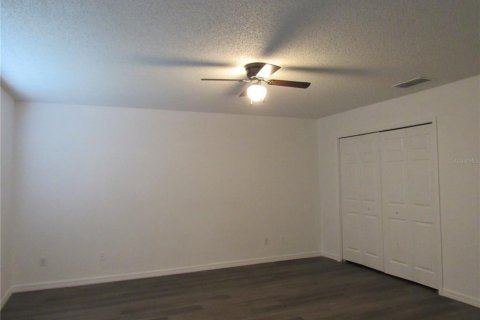 Villa ou maison à louer à Sanford, Floride: 4 chambres, 230.03 m2 № 1829061 - photo 24