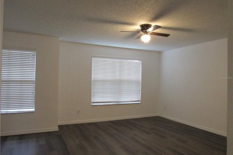 Villa ou maison à louer à Sanford, Floride: 4 chambres, 230.03 m2 № 1829061 - photo 22