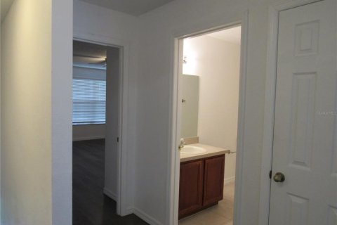 Villa ou maison à louer à Sanford, Floride: 4 chambres, 230.03 m2 № 1829061 - photo 20