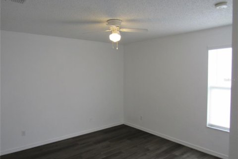Villa ou maison à louer à Sanford, Floride: 4 chambres, 230.03 m2 № 1829061 - photo 18