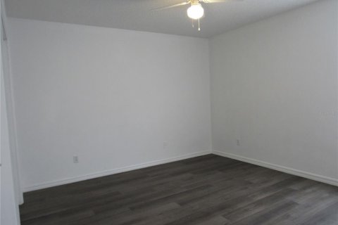 Villa ou maison à louer à Sanford, Floride: 4 chambres, 230.03 m2 № 1829061 - photo 15