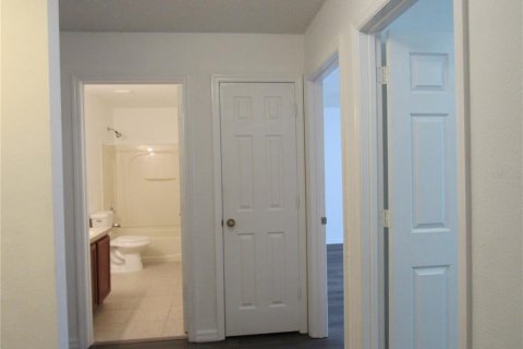 Villa ou maison à louer à Sanford, Floride: 4 chambres, 230.03 m2 № 1829061 - photo 25