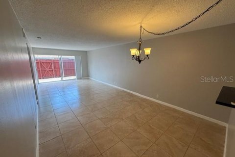 Copropriété à louer à Sarasota, Floride: 2 chambres, 81.2 m2 № 1906901 - photo 17