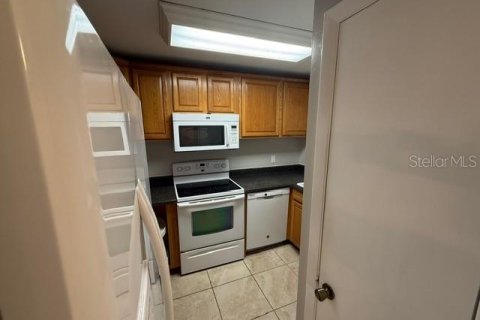 Copropriété à louer à Sarasota, Floride: 2 chambres, 81.2 m2 № 1906901 - photo 18